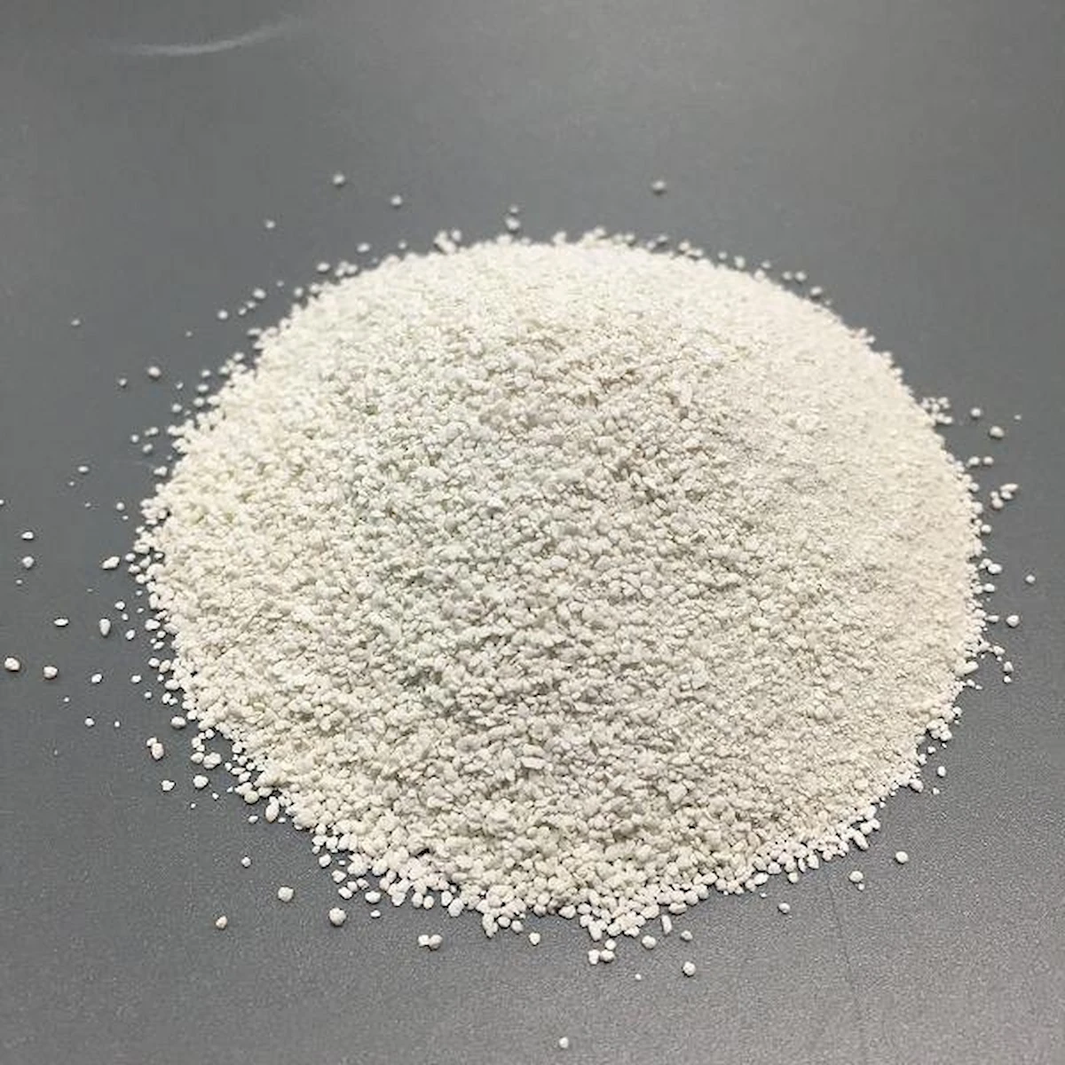 Ca(ClO)2 70% Calcium Hypochlorite thumbnail