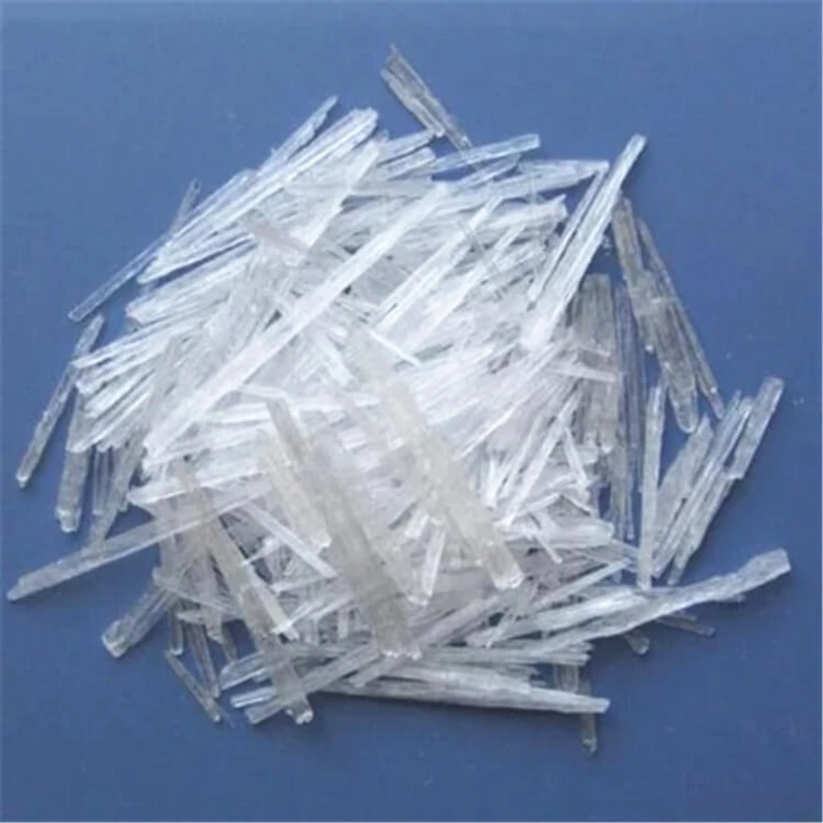 98% Menthol Crystal (Natural) thumbnail