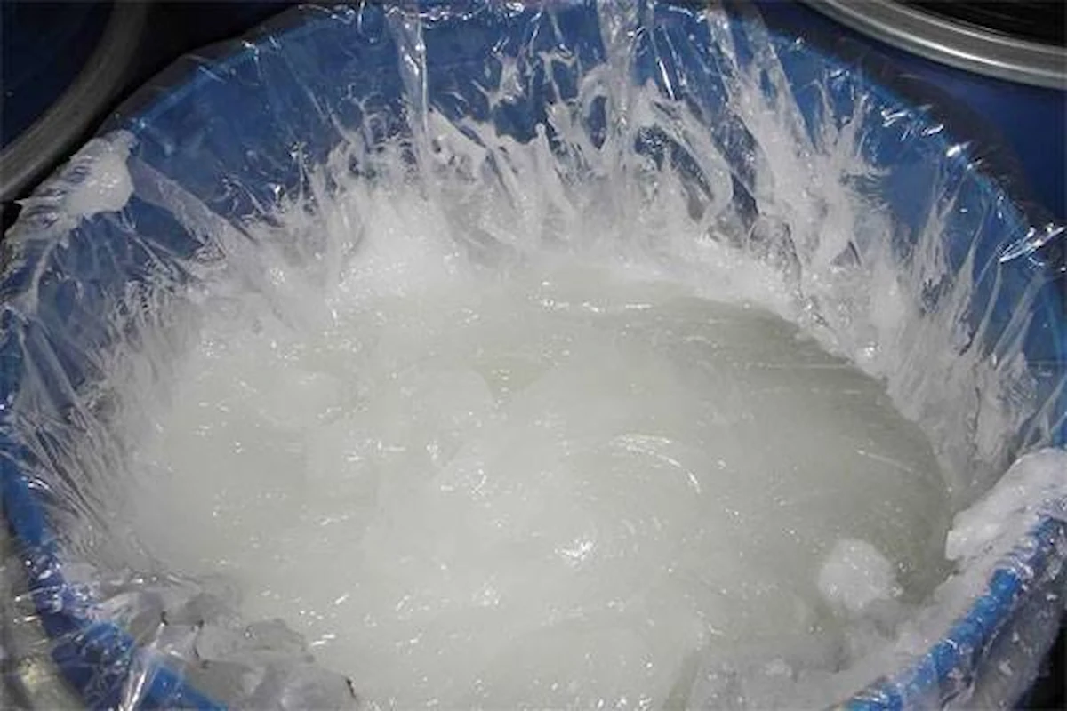 AES/SLES 70% Sodium Lauryl Ether Sulfate thumbnail
