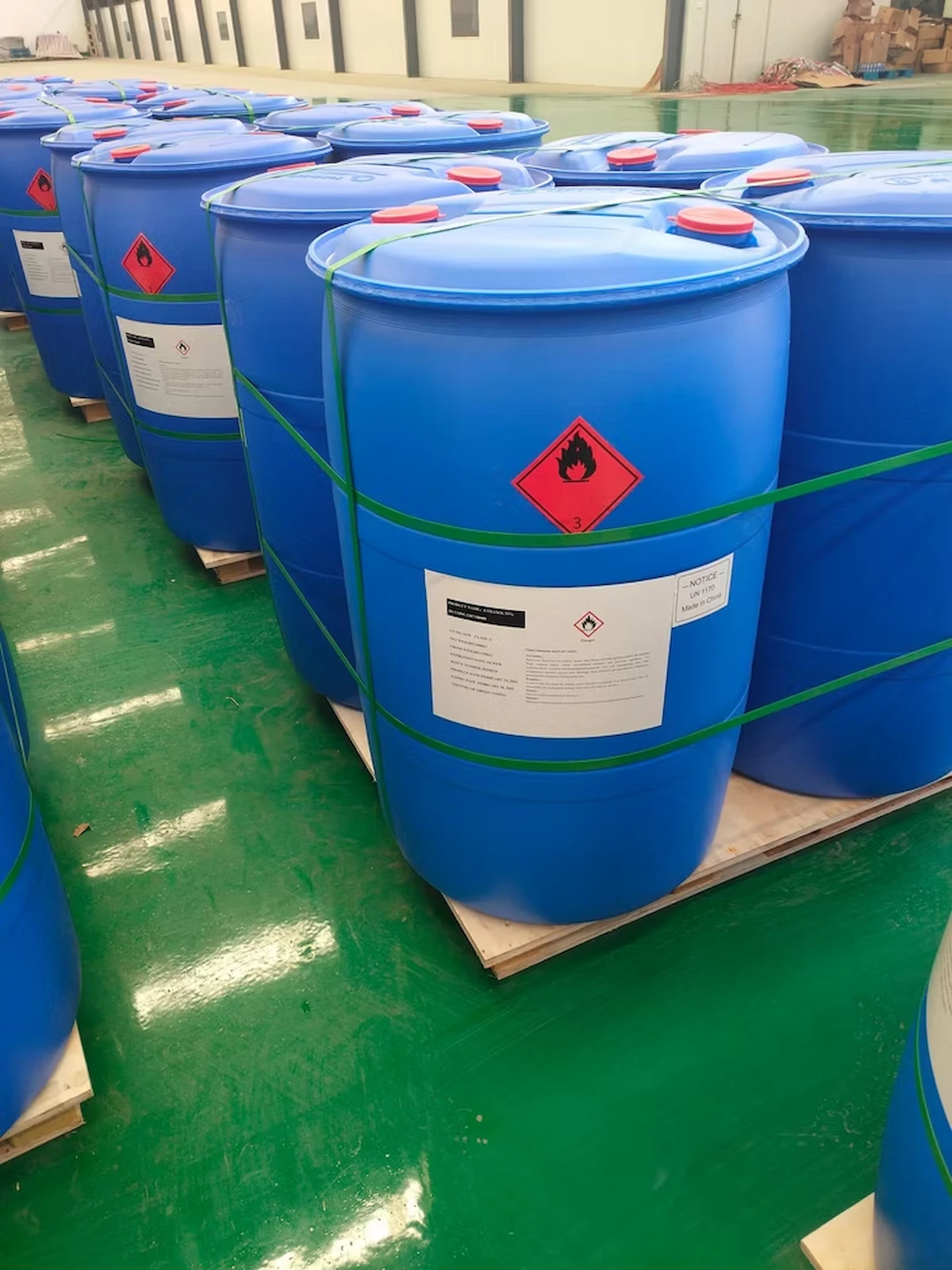 Food Grade 99.5% Ethyl Alcohol (Ethanol) thumbnail